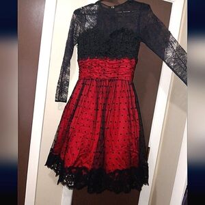 Vintage 1950s Polka Dot Dress Round Neck Long Sleeve Neiman Marcus Dress size 6